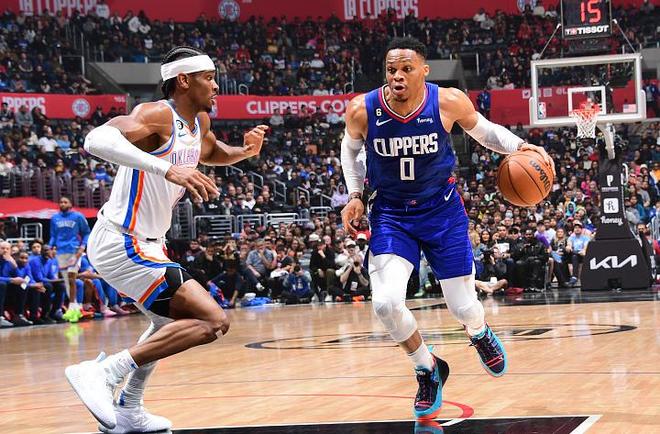 展现出沉着 展现出沉着