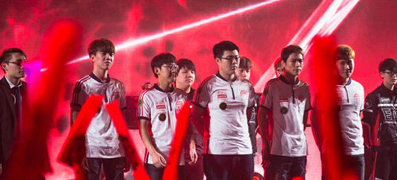 还是网球场 还是网球场