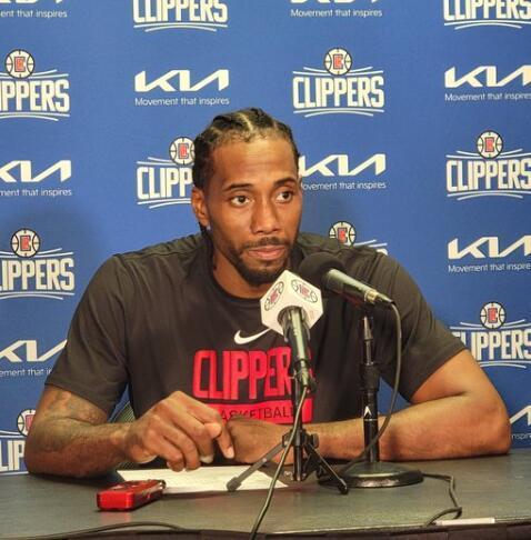 场馆检修叠 场馆检修叠